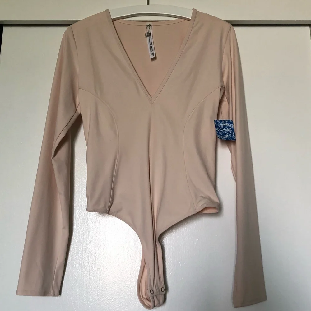 FREE PEOPLE ❤️‍🔥 INTIMATELY FREE PEOPLE BODYSUIT NWT SIZE SMALL